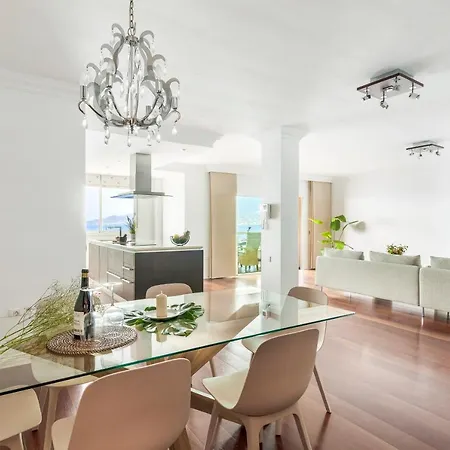Apartmán Spacious With Private Parking